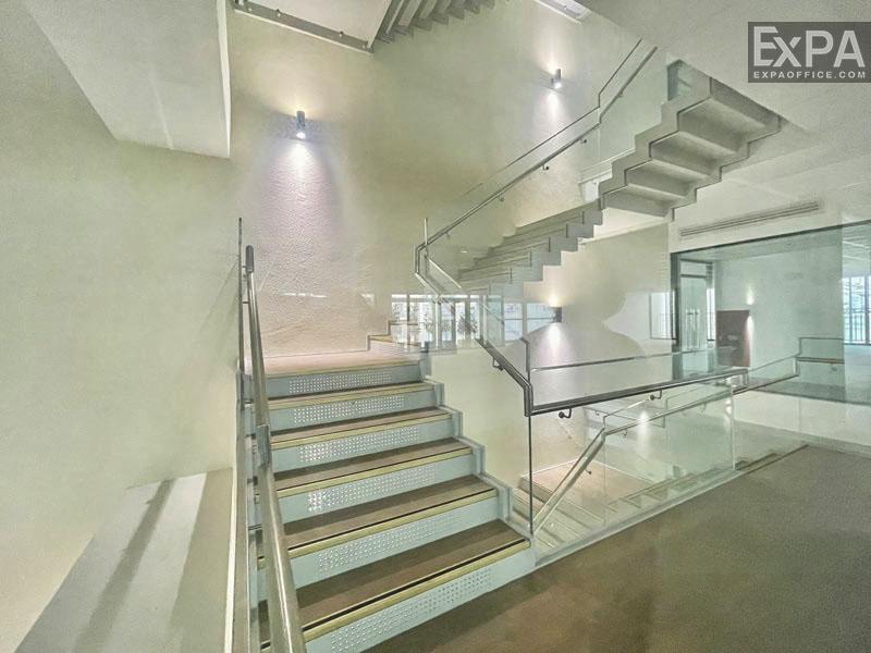 cầu thang bộ Cityland Tower