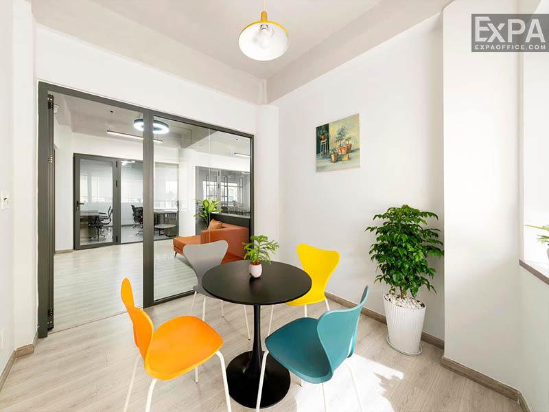 Uniwork coworking space relaxation area