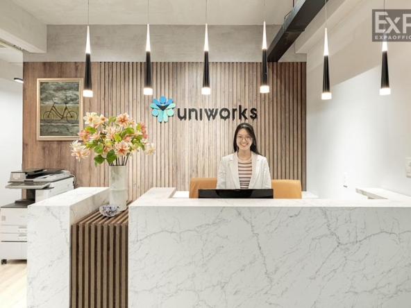 Uniwork Coworking Space lễ tân 2