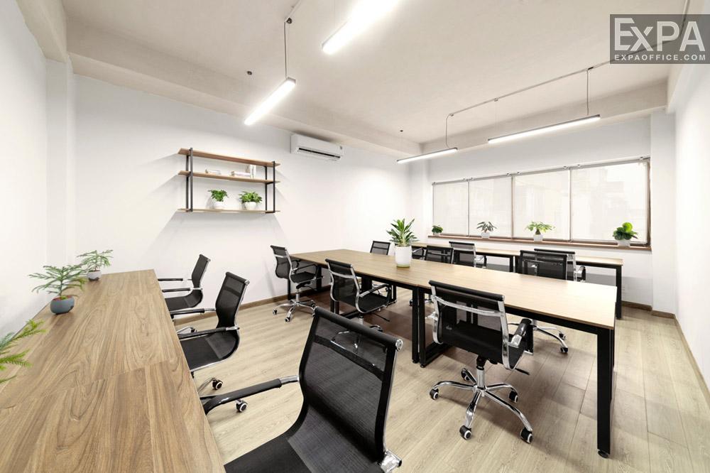 Uniwork coworking space job room 2