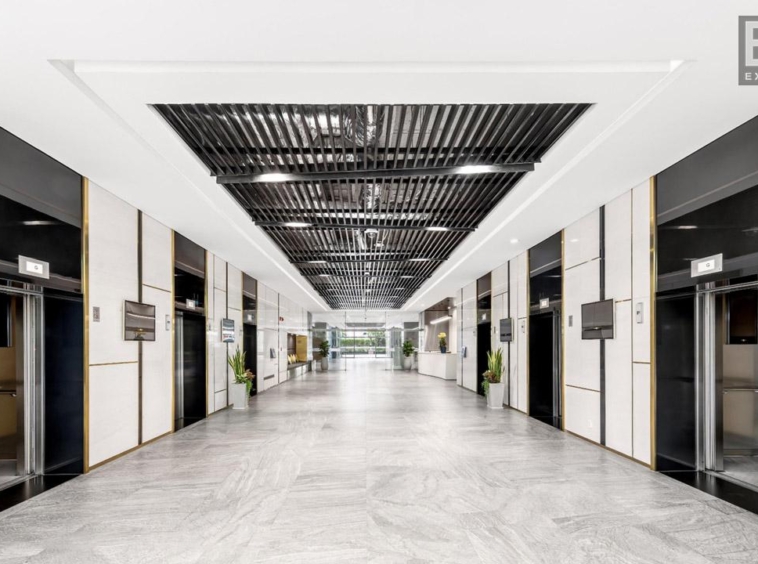 Viettel Complex Building elevator