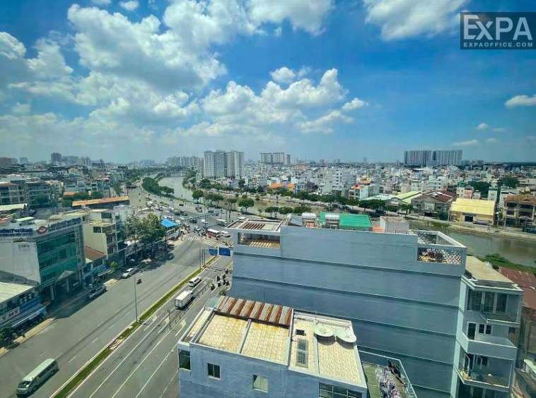 view SaigonBus Building