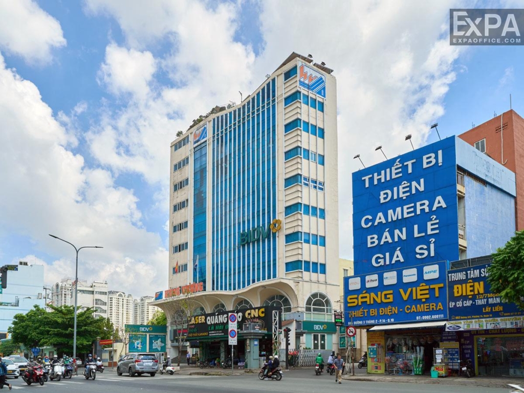 hung vuong building duong ba thang hai