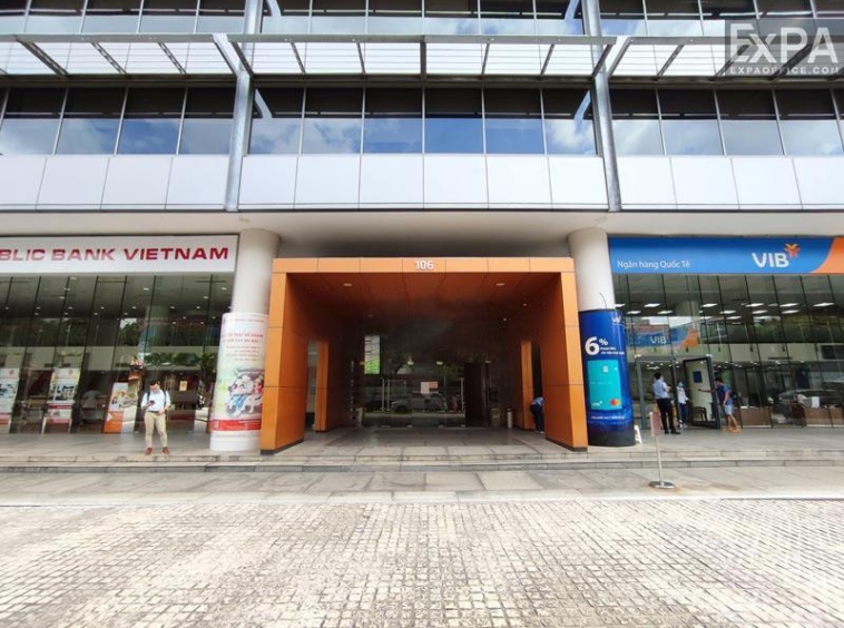 entrance to the center building building