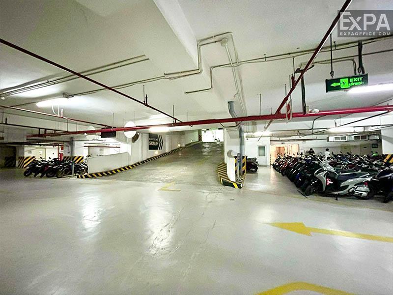 hầm đỗ xe Pico Plaza