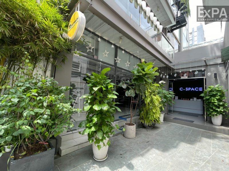 lối ra vào C-space Coworking