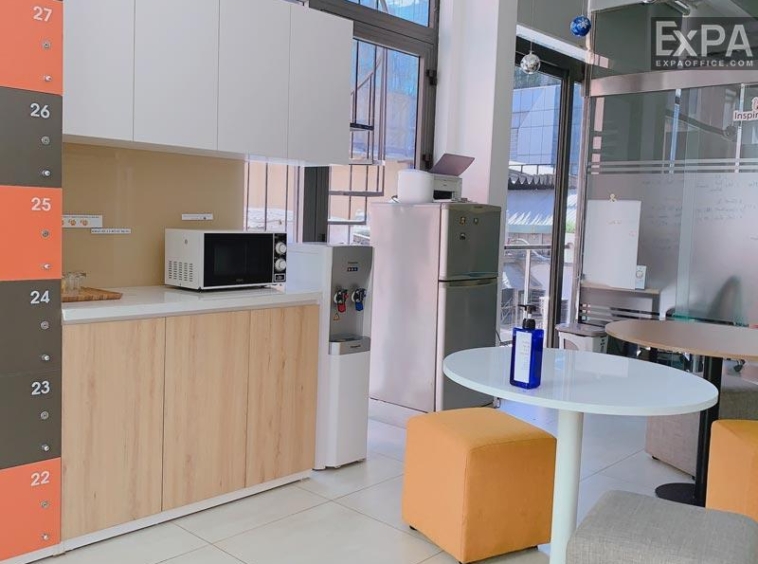 pantry C-space Coworking