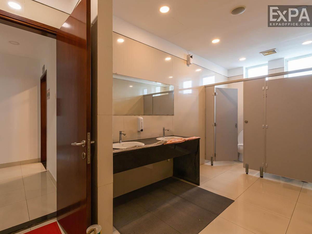 wc Dali Tower