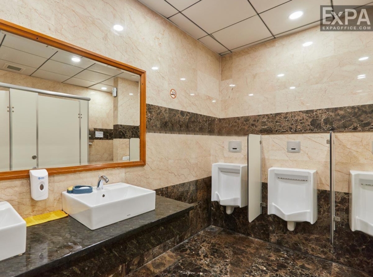 wc Empress Tower 2