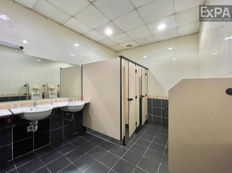 wc International Plaza