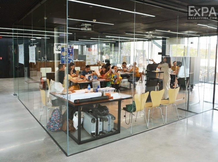 khu vực làm việc Le Square working