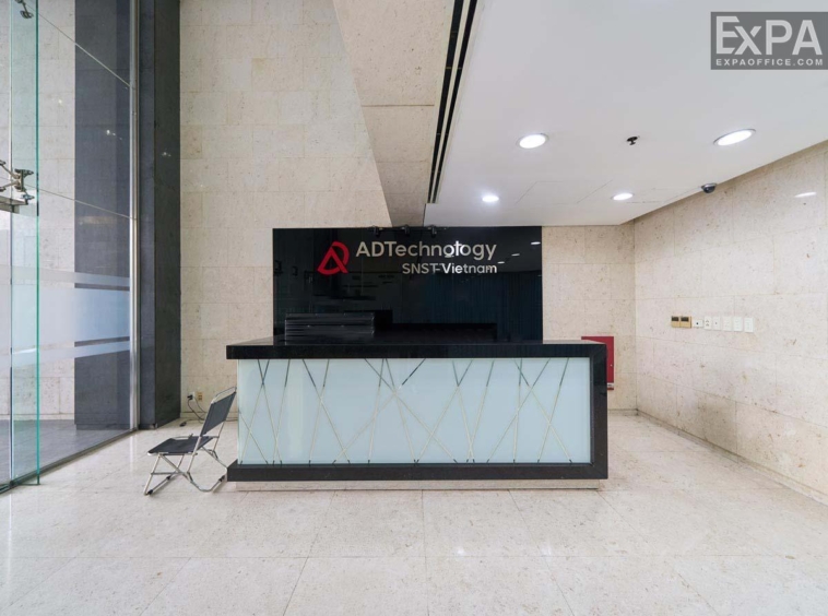 Nice Building receptionist