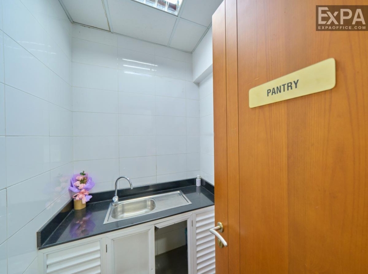 pantry HD Bank Tower