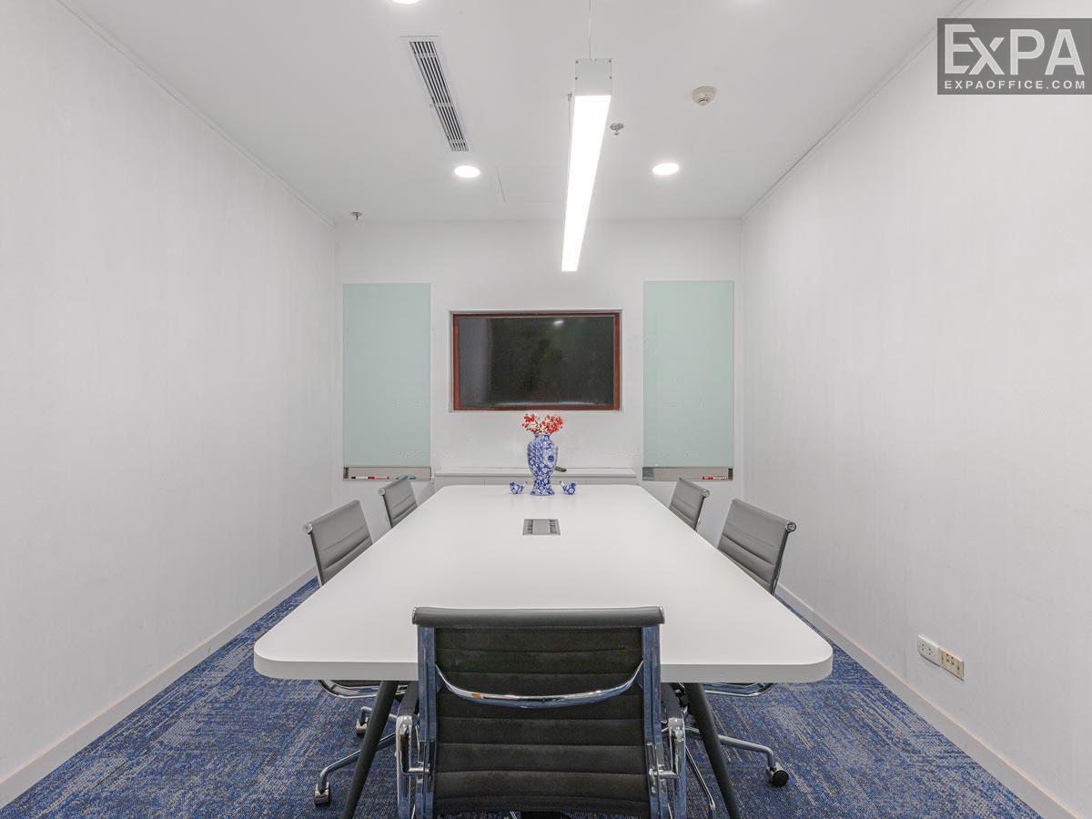 phòng họp HQ Saigon Tower