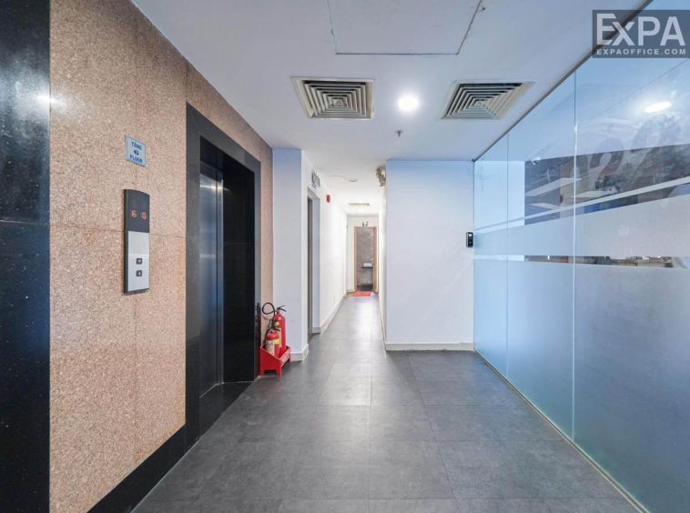 elevator hall Topaz Tower Pho Duc Chinh
