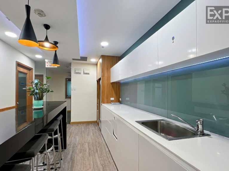 Regus Mê Linh Point pantry (2)