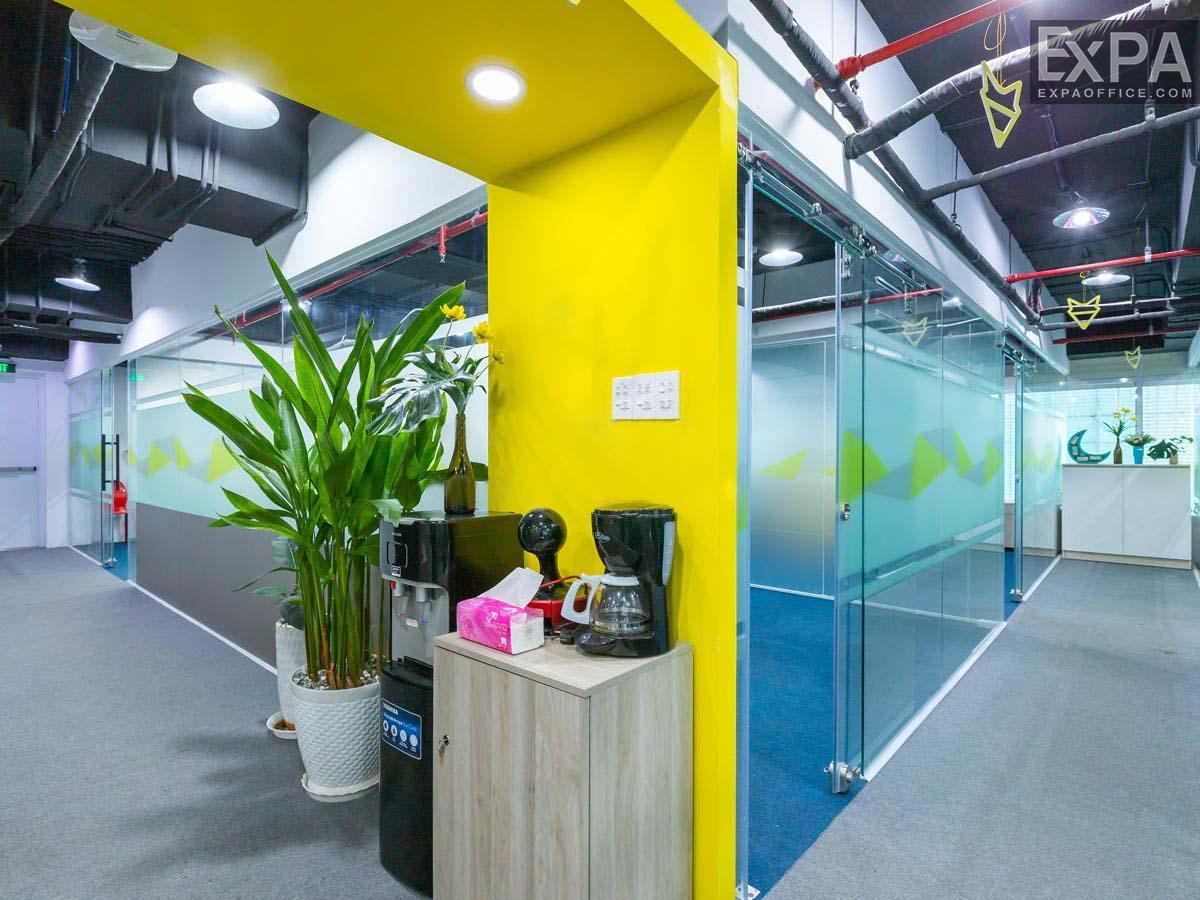 hành lang Fox Coworking Space