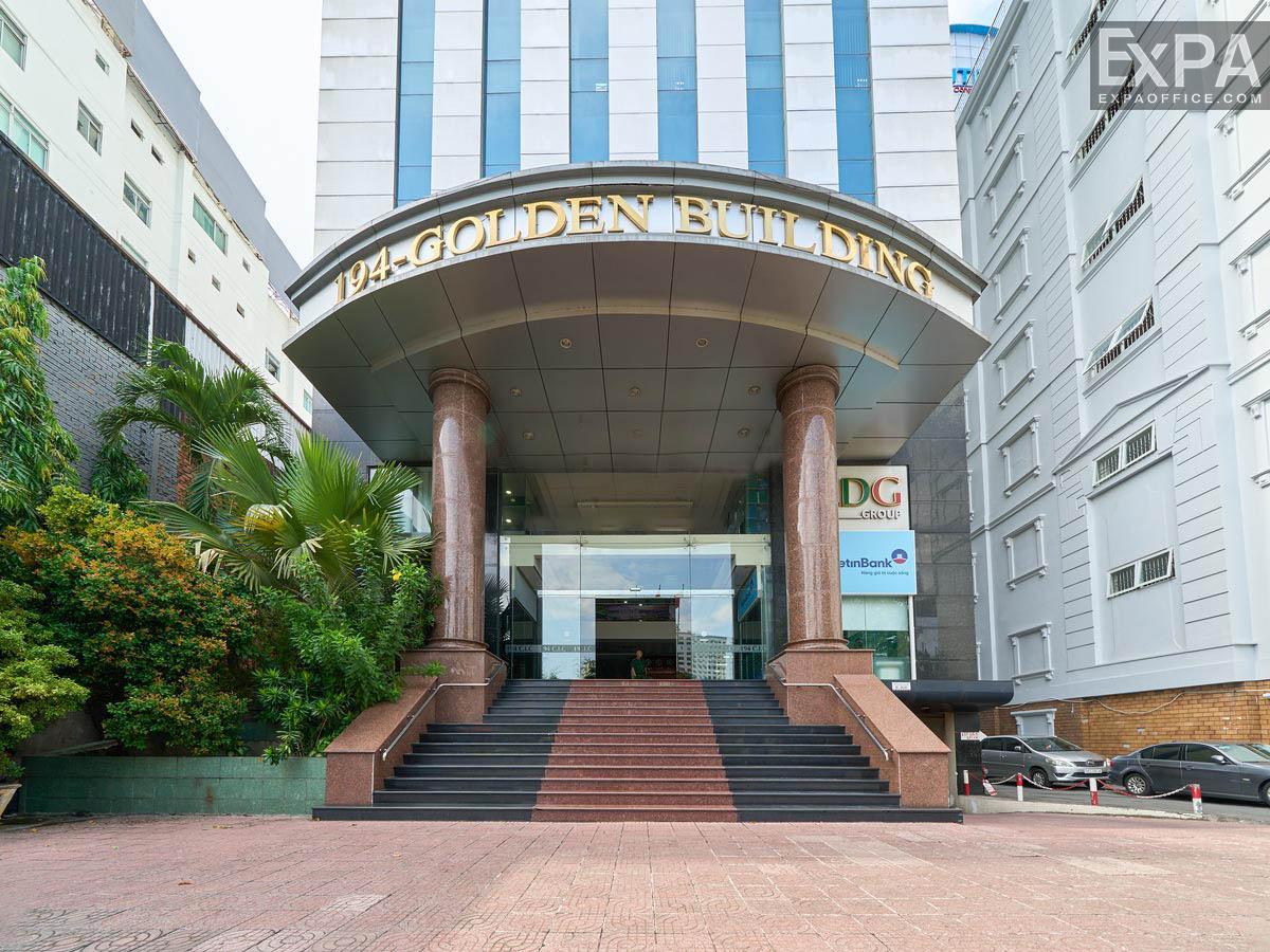 lối vào tòa nhà 194 Golden Building