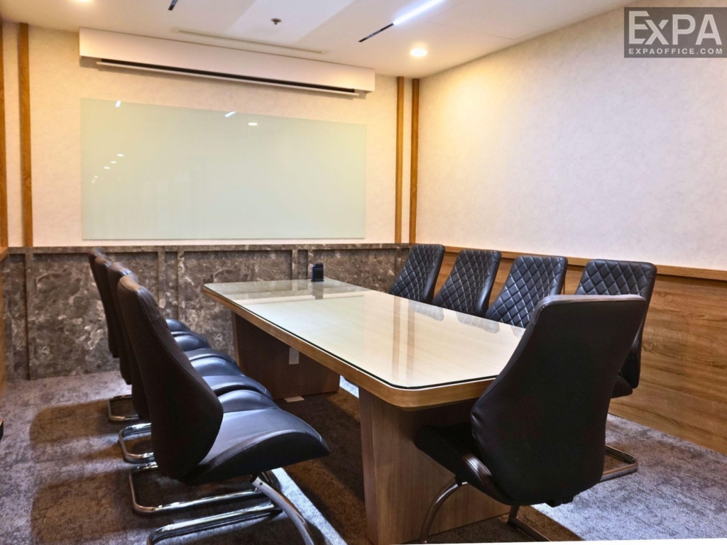 phòng họp G Office Vincom