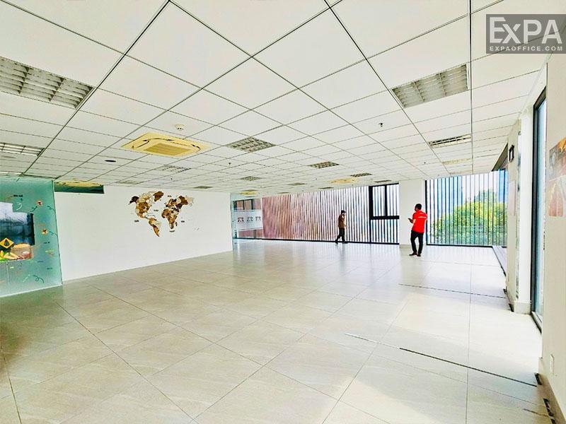 Akurahi Tower office floor