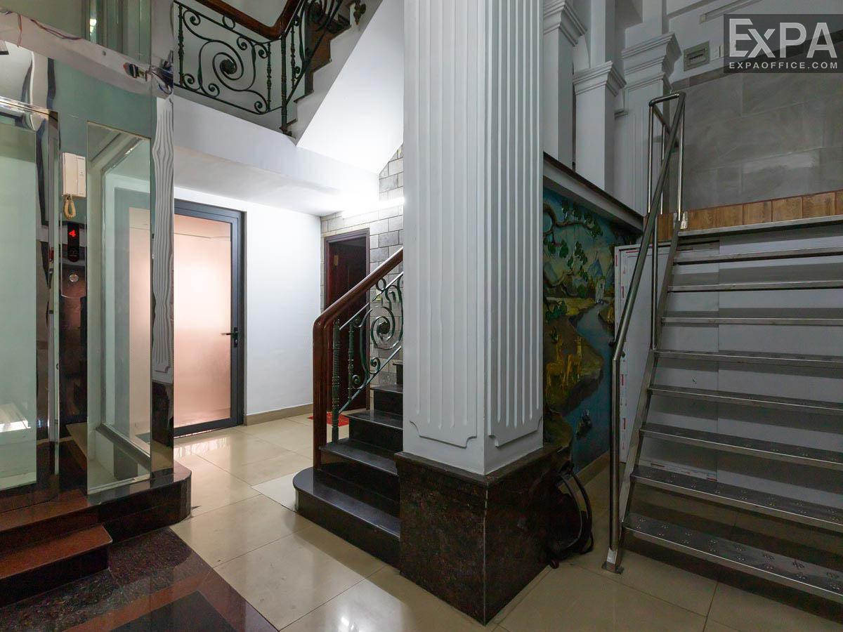 The ground floor of 237 Khanh Hoi Building
