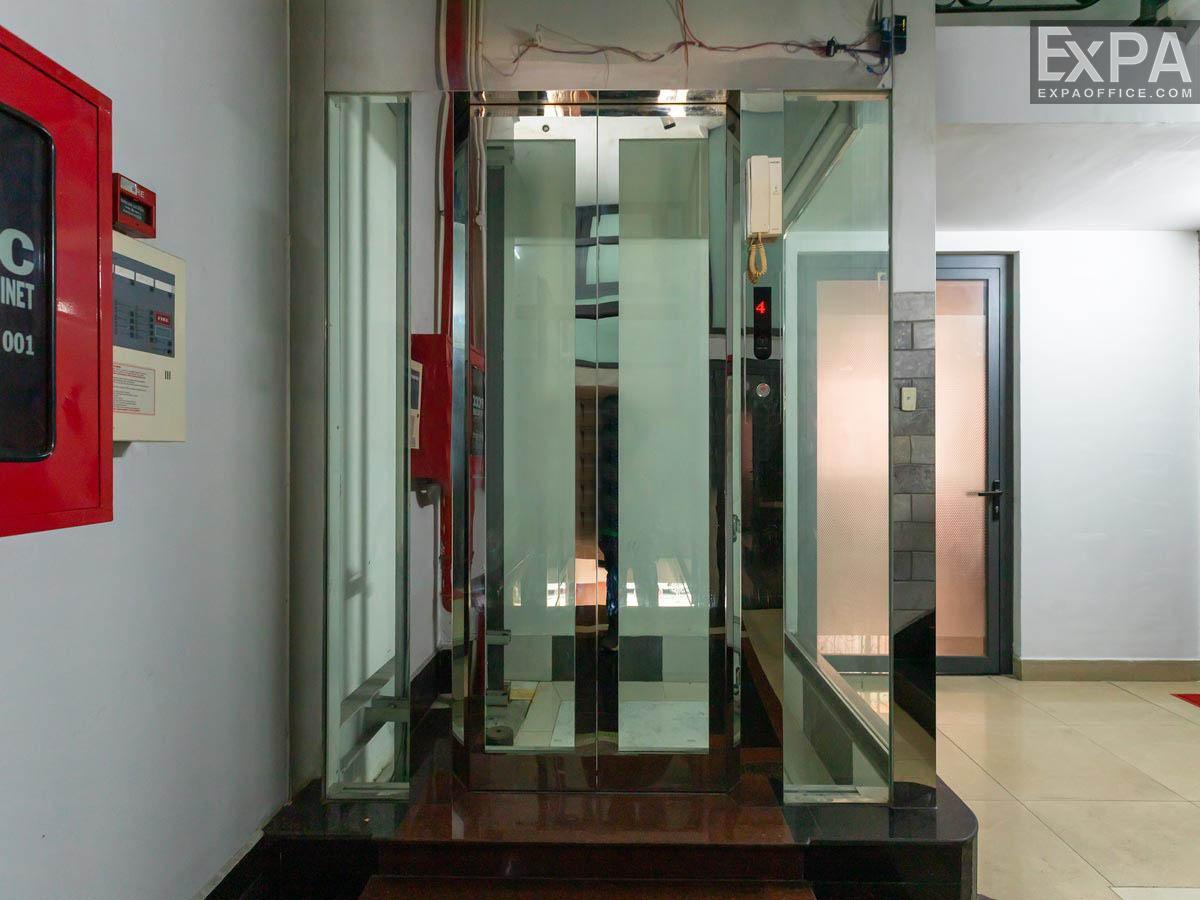 Elevator 237 Khanh Hoi Building