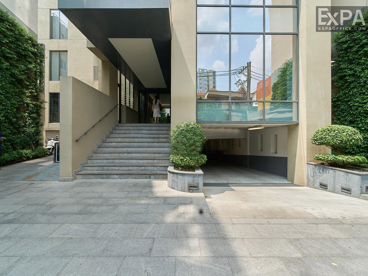 The entrance to Saigon View Office Building 3