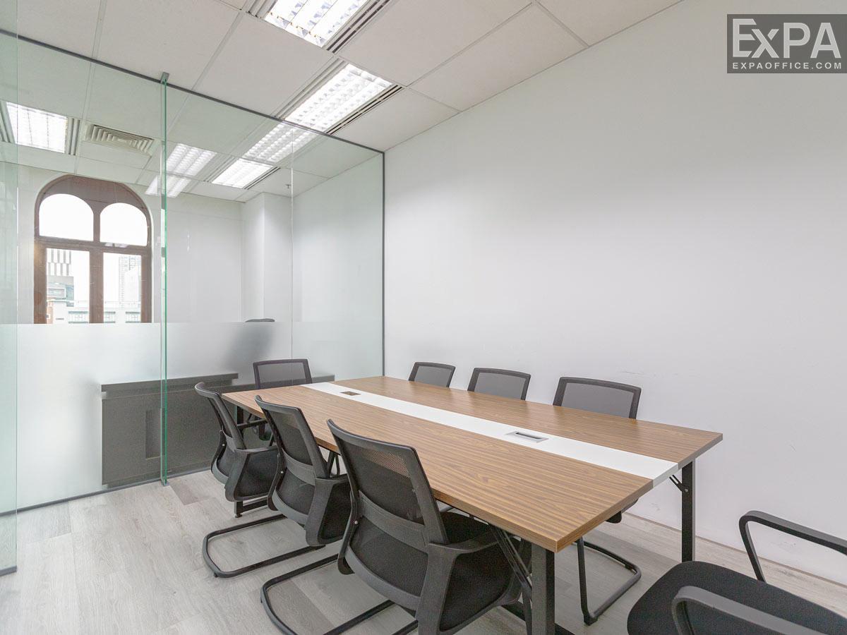 Saigon Paragon meeting room