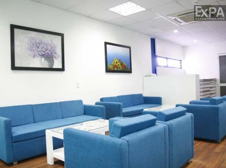 sảnh văn phòng Y24 OFFICE