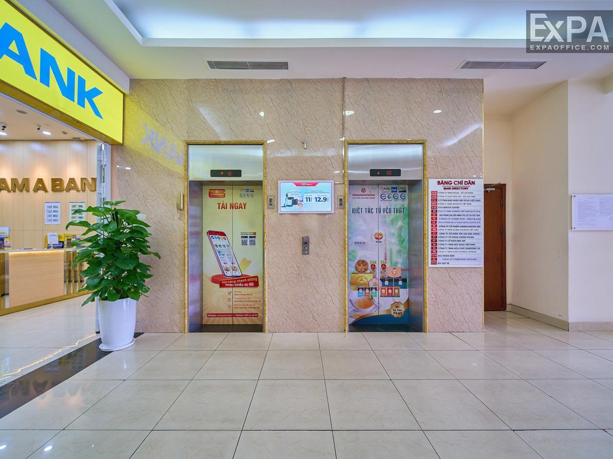 Bao Nhan Dan Building elevators