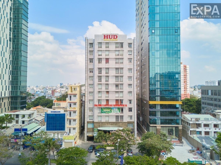 HUD Building 3