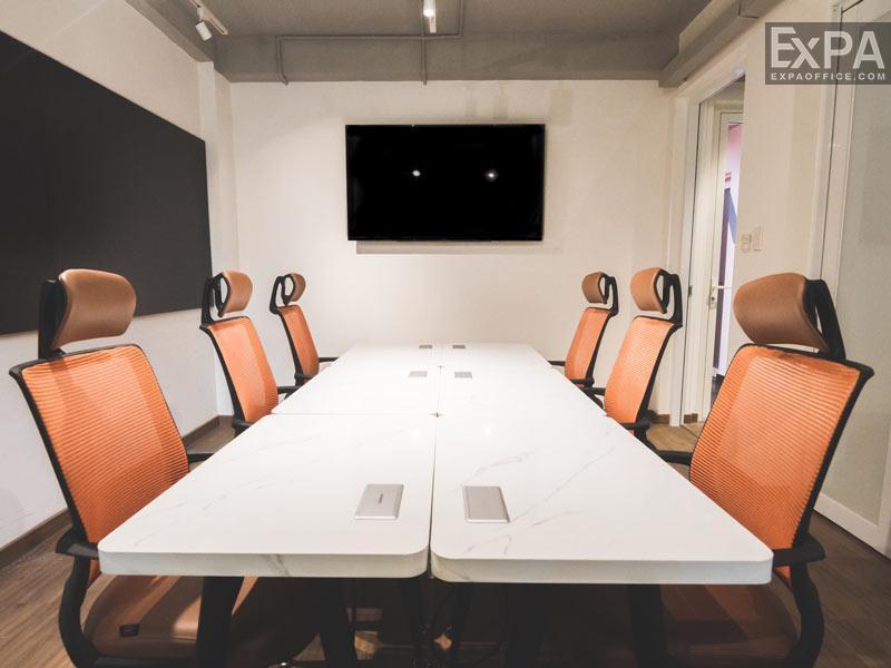 Xom Coworking Space meeting room
