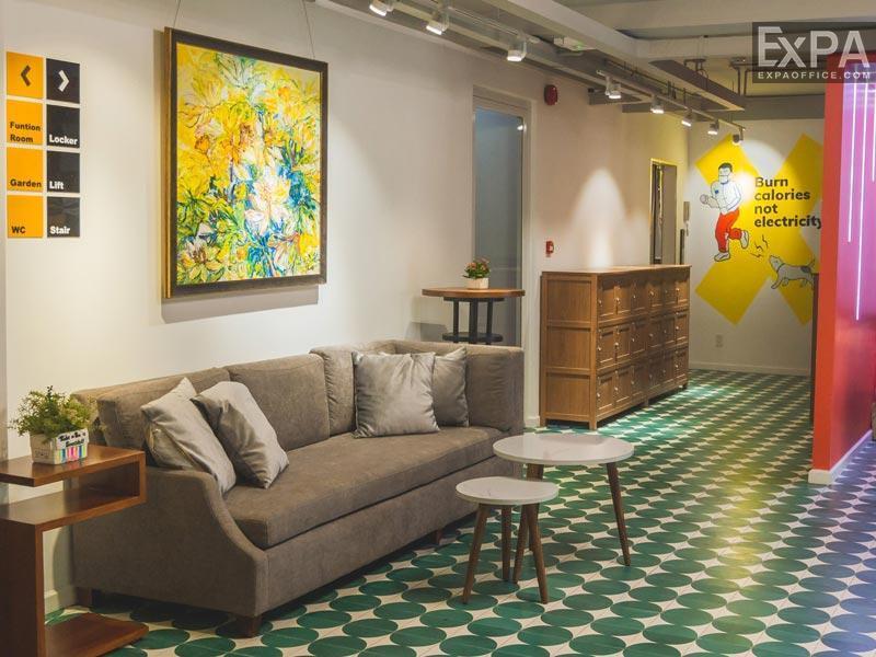 Ground floor lobby of Xom Coworking Space