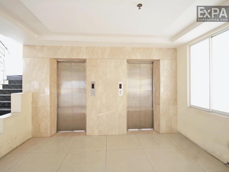 TSA Le Trung Nghia elevator