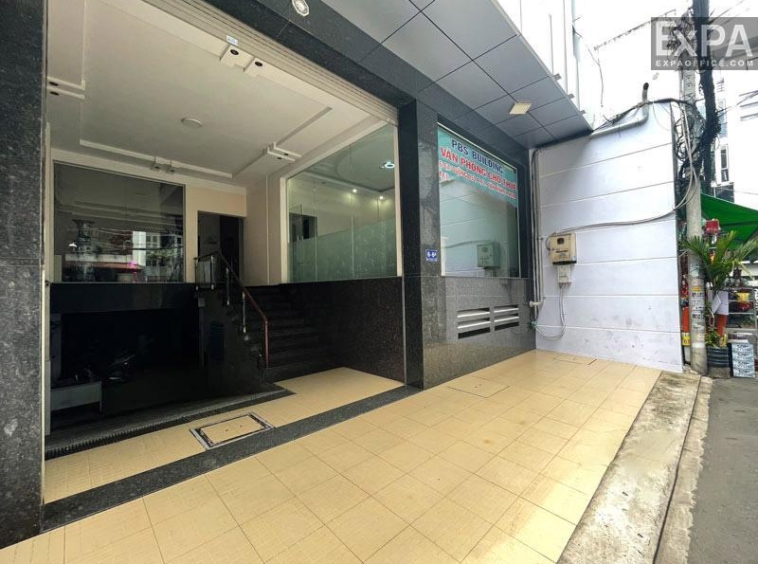 lối ra vào PBS Building