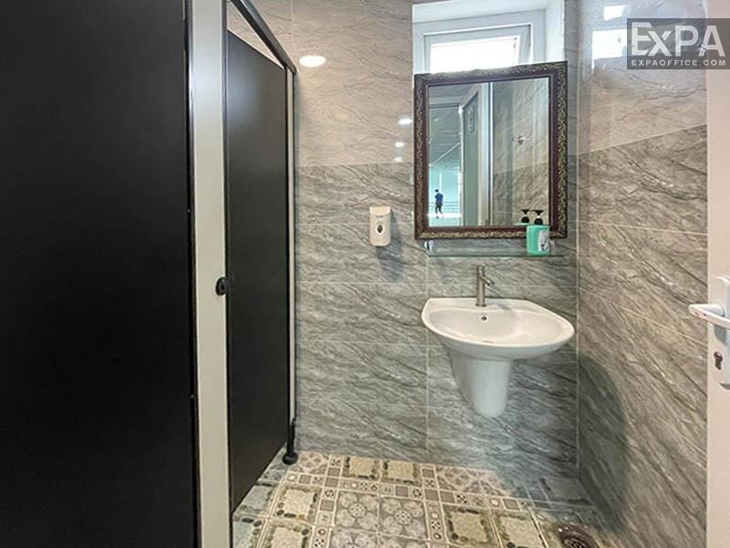 wc Emerald Central